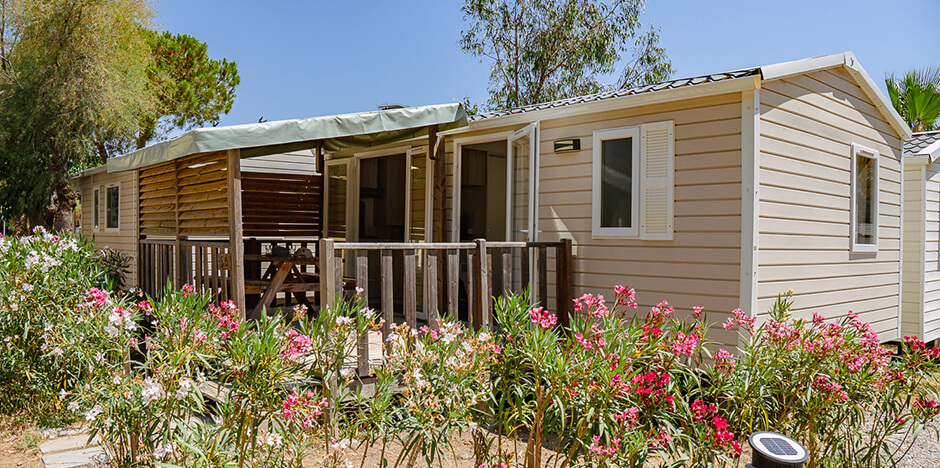 Location de mobil-home à Port-la-Nouvelle : mobil-Home Cottage pour 4 personnes avec 2 chambres avec terrasse extérieure